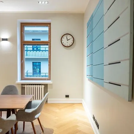 Helsinki Apartment Апартаменты *